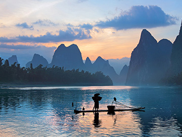 Guilin - Li River Cruise + Yangshuo