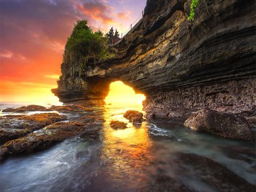 Mengwi, Alas Kedaton & Tanah Lot Tour